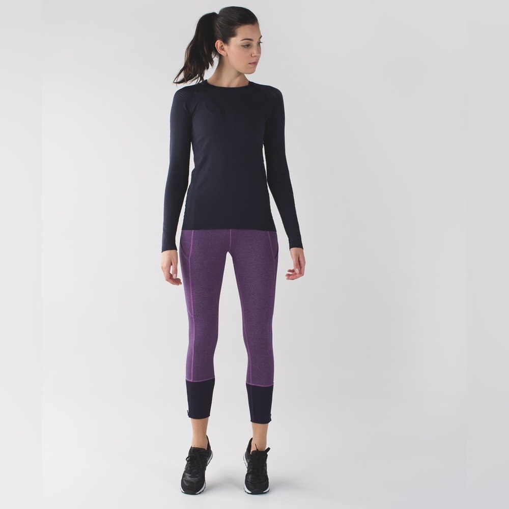 Lululemon Rebel Runner Crop Herringbone Black Grape Heathered Tender Violet 4